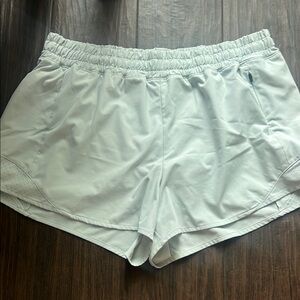 CALIA by Carrie Underwood Mint Athletic Shorts Lightweight Design